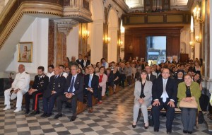 LA BASILICA GREMITA IN ATTESA DELL'OSTENSIONE